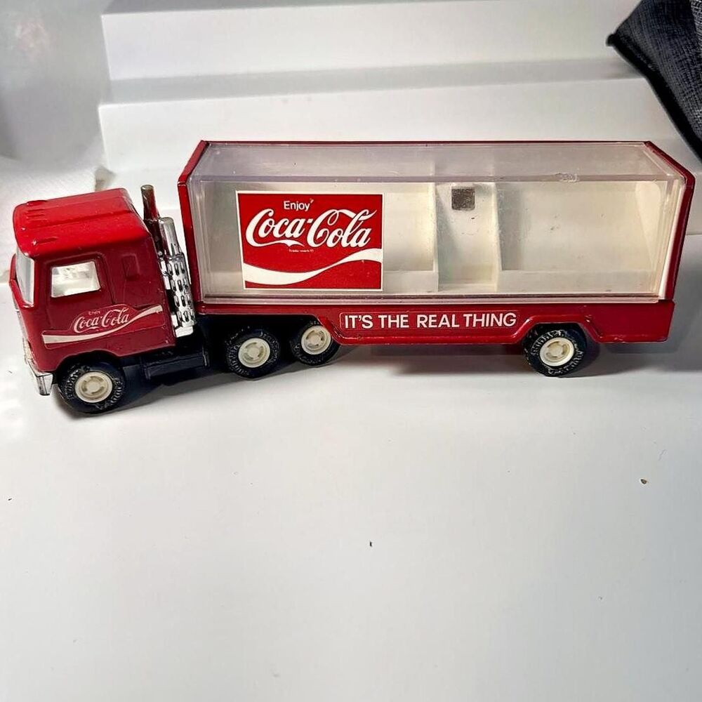 Coca-cola multi Collectibles